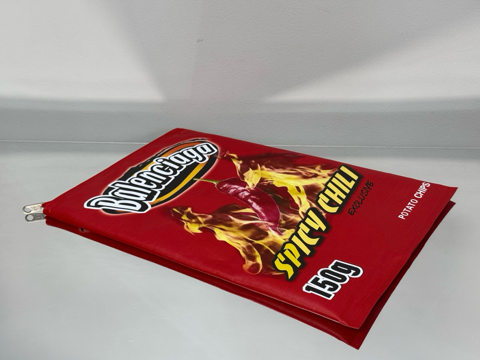 BALENCIAGA 발렌시아가 맥시 팩 칩스 백 21