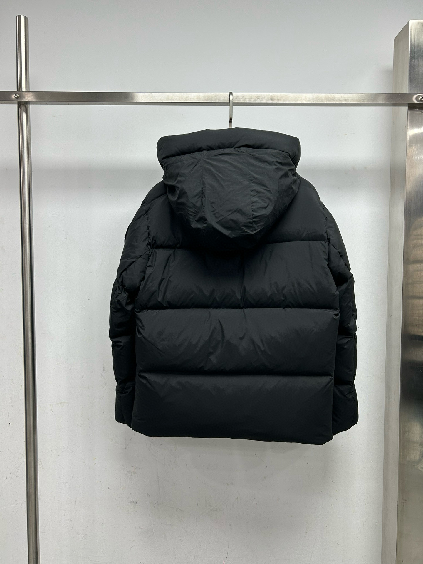Canada Goose 크로프턴 퍼퍼 블랙 남녀공용 다운 패딩 2
