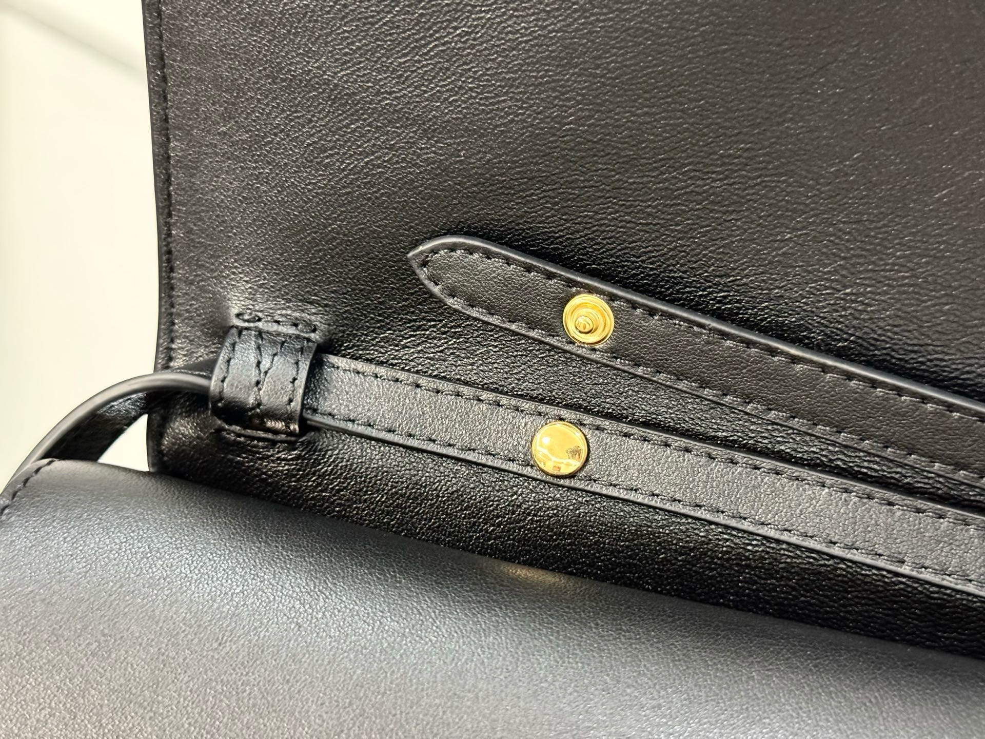 Balenciaga 발렌시아가 Bel Air 클러치 블랙 골드 8