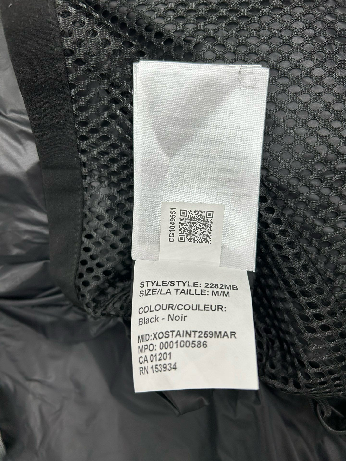 Canada Goose 크로프턴 퍼퍼 블랙 남녀공용 다운 패딩 9