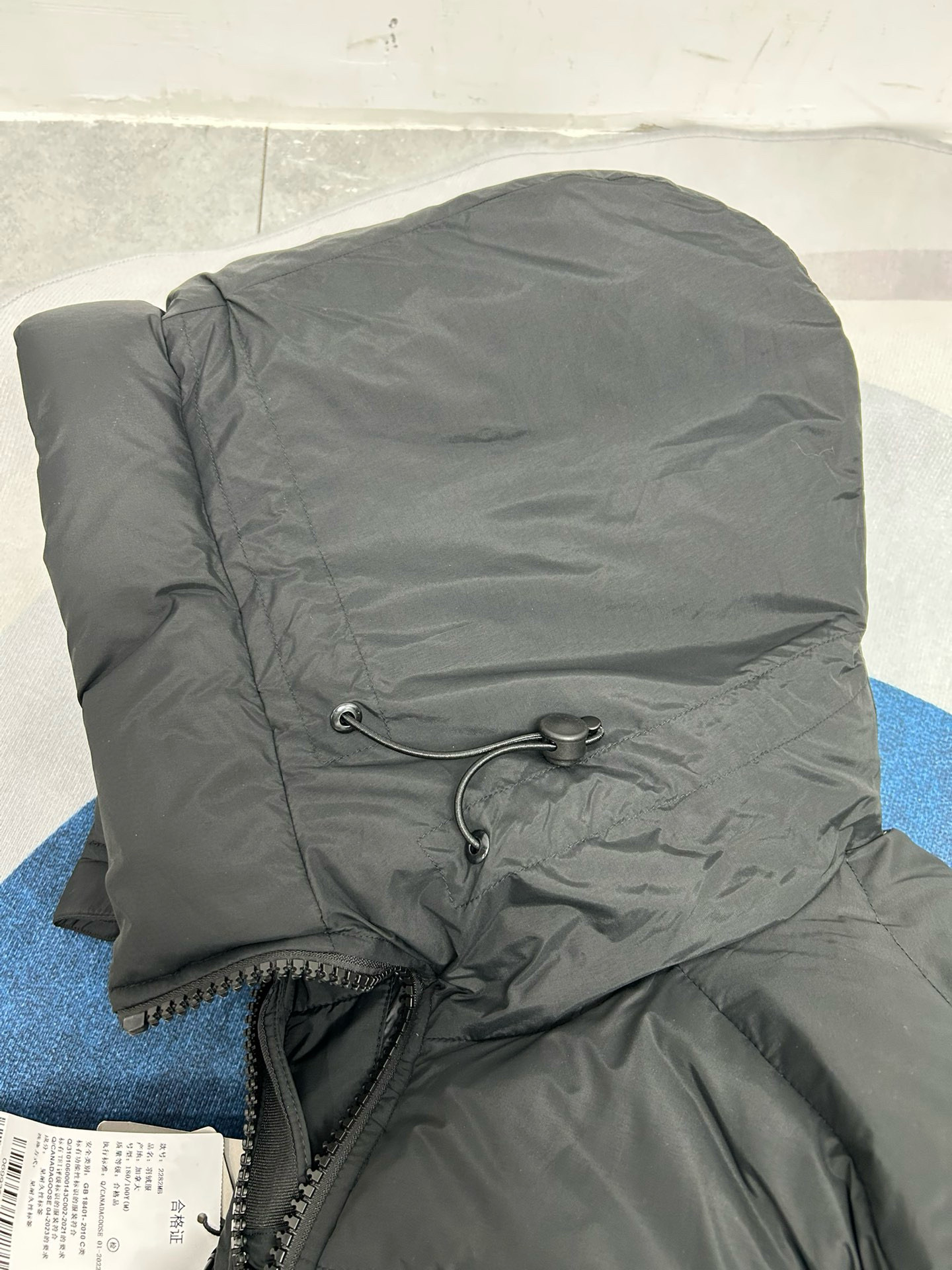 Canada Goose 크로프턴 퍼퍼 블랙 남녀공용 다운 패딩 15