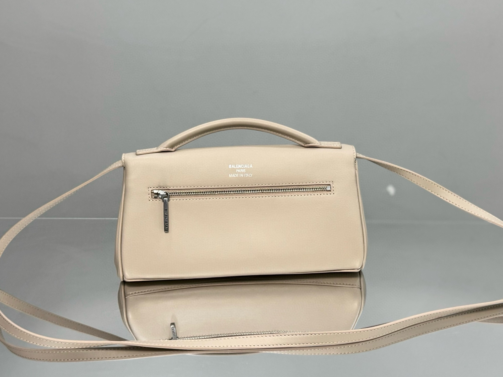 Balenciaga 발렌시아가 Bel Air 클러치 숄더백 2