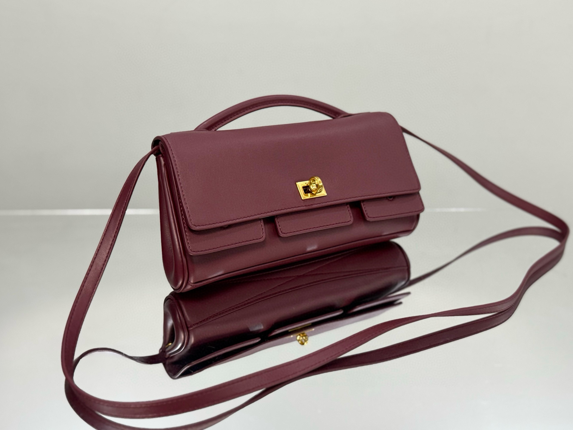 Balenciaga 발렌시아가 Bel Air 클러치 숄더백 버건디 4