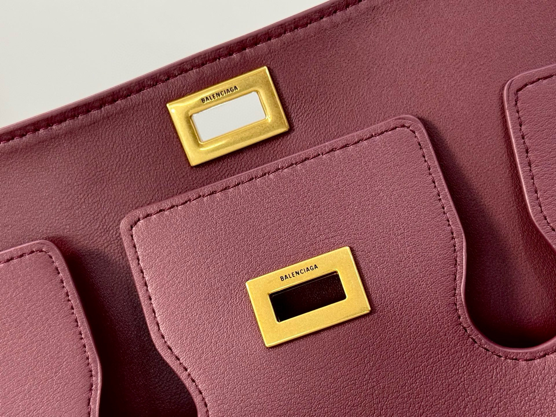 Balenciaga 발렌시아가 Bel Air 클러치 숄더백 버건디 6