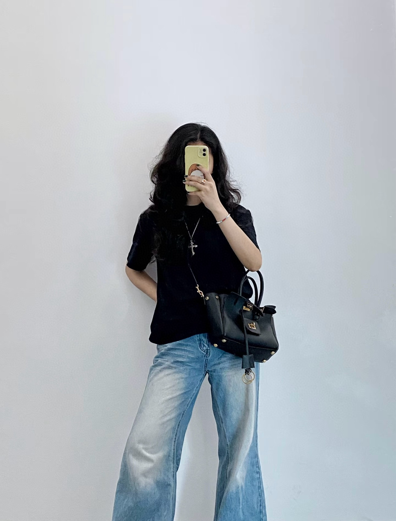 Balenciaga 발렌시아가 Bel Air 미니 블랙 골드 토트백 5