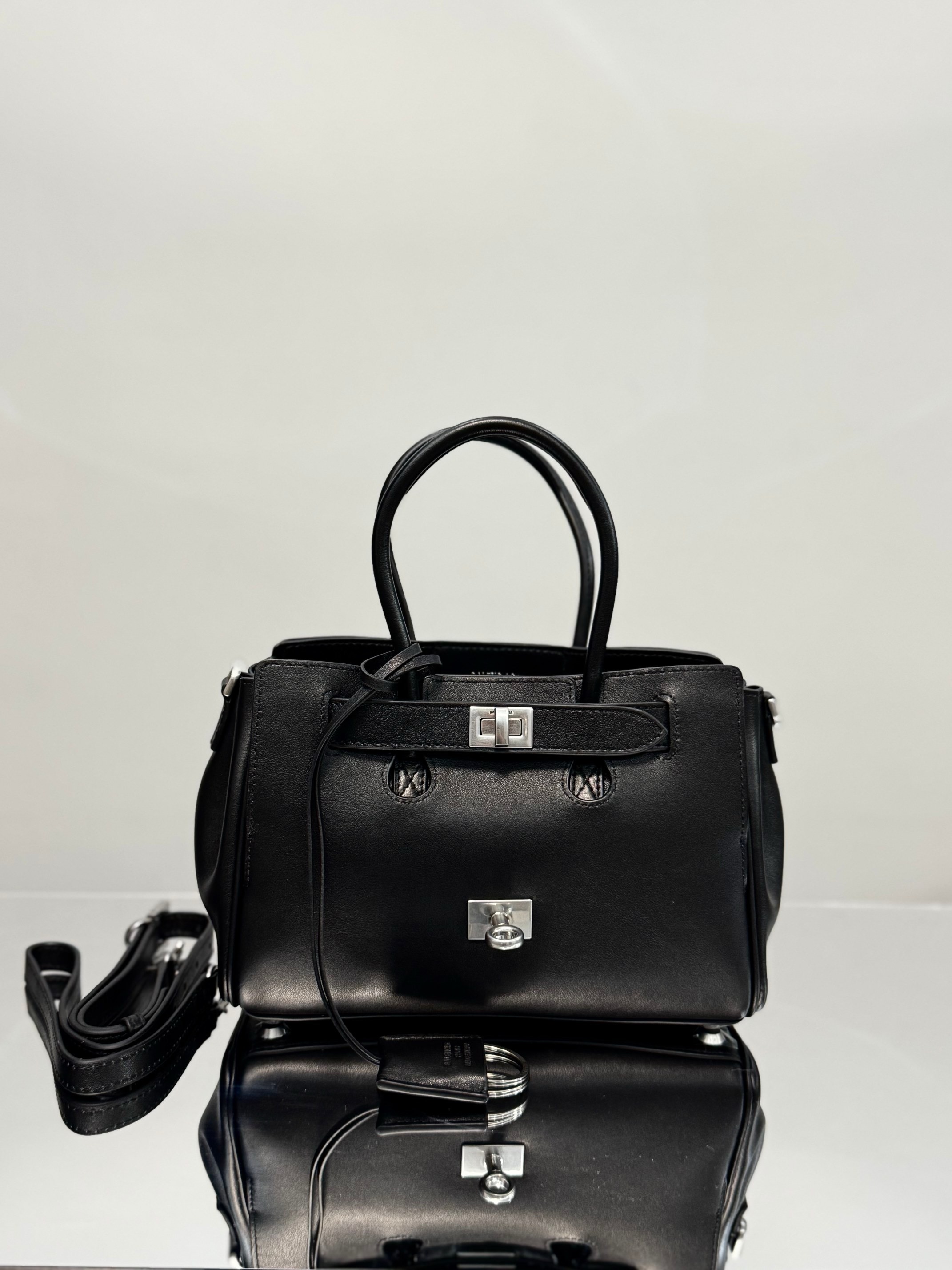 Balenciaga 발렌시아가 Bel Air 미니 블랙 골드 토트백 7