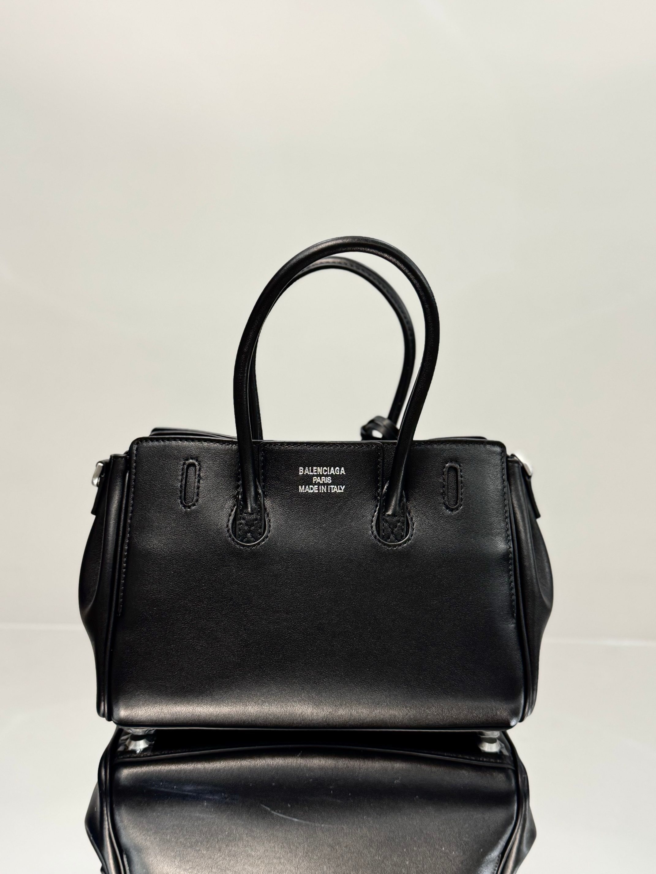 Balenciaga 발렌시아가 Bel Air 미니 블랙 골드 토트백 8