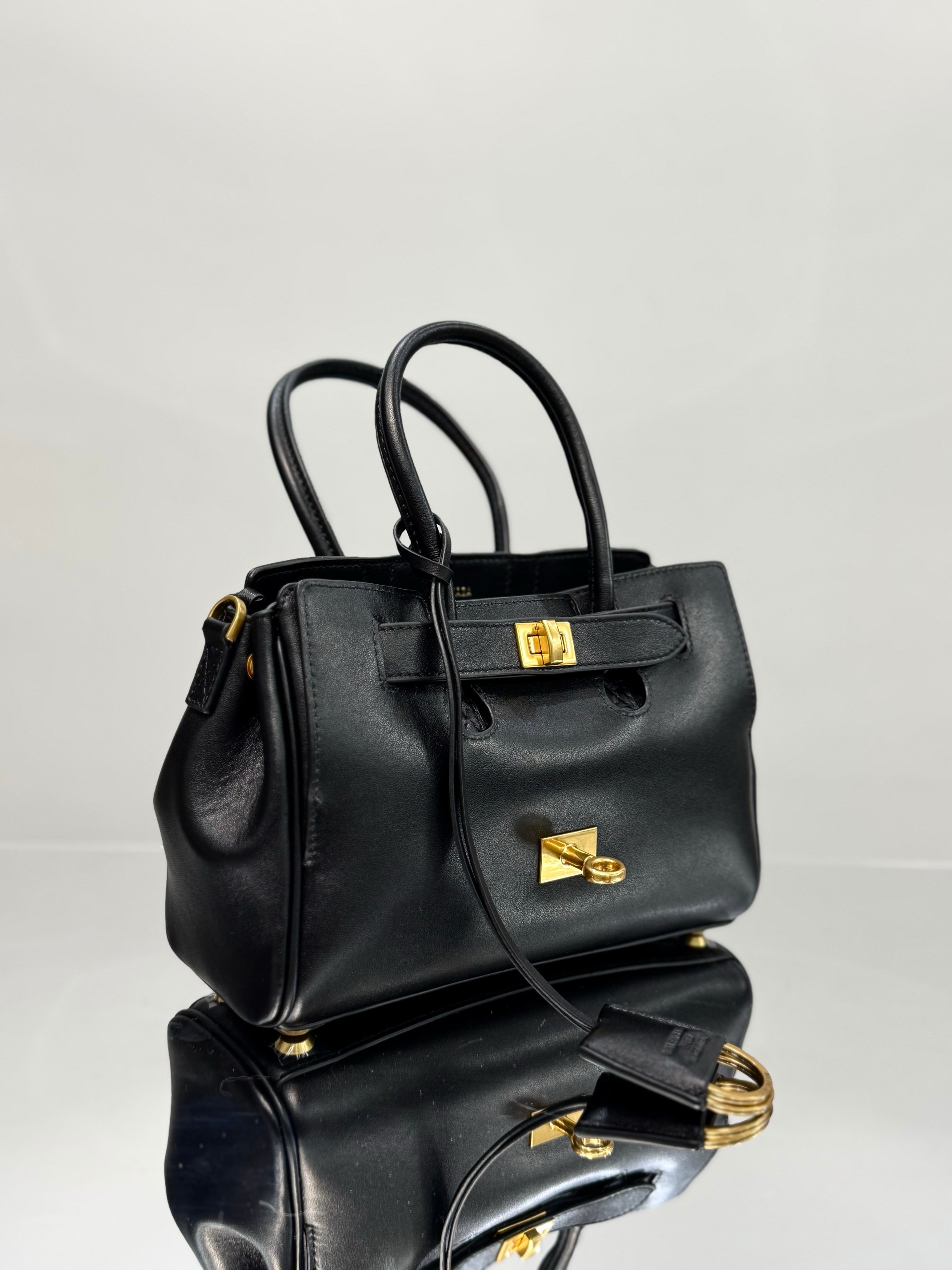 Balenciaga 발렌시아가 Bel Air 미니 블랙 골드 토트백 8