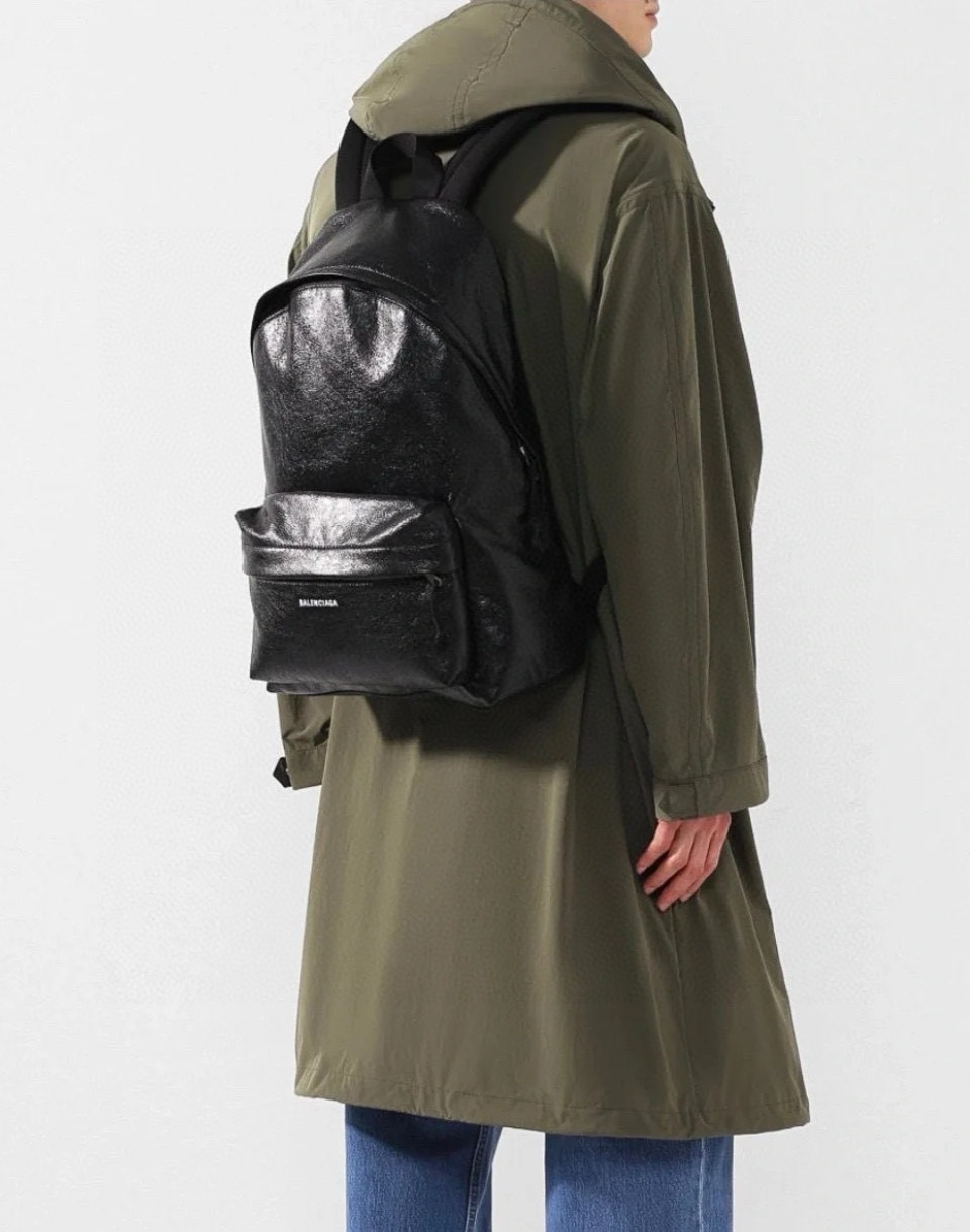 Balenciaga 발렌시아가 Explorer 시리즈 블랙 오일드 레더 백팩 7