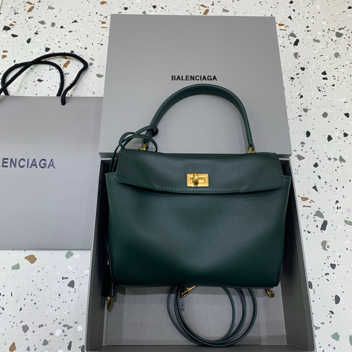 Balenciaga Rodeo Mini 발렌시아가 로데오 미니 토트백 다크그린 1