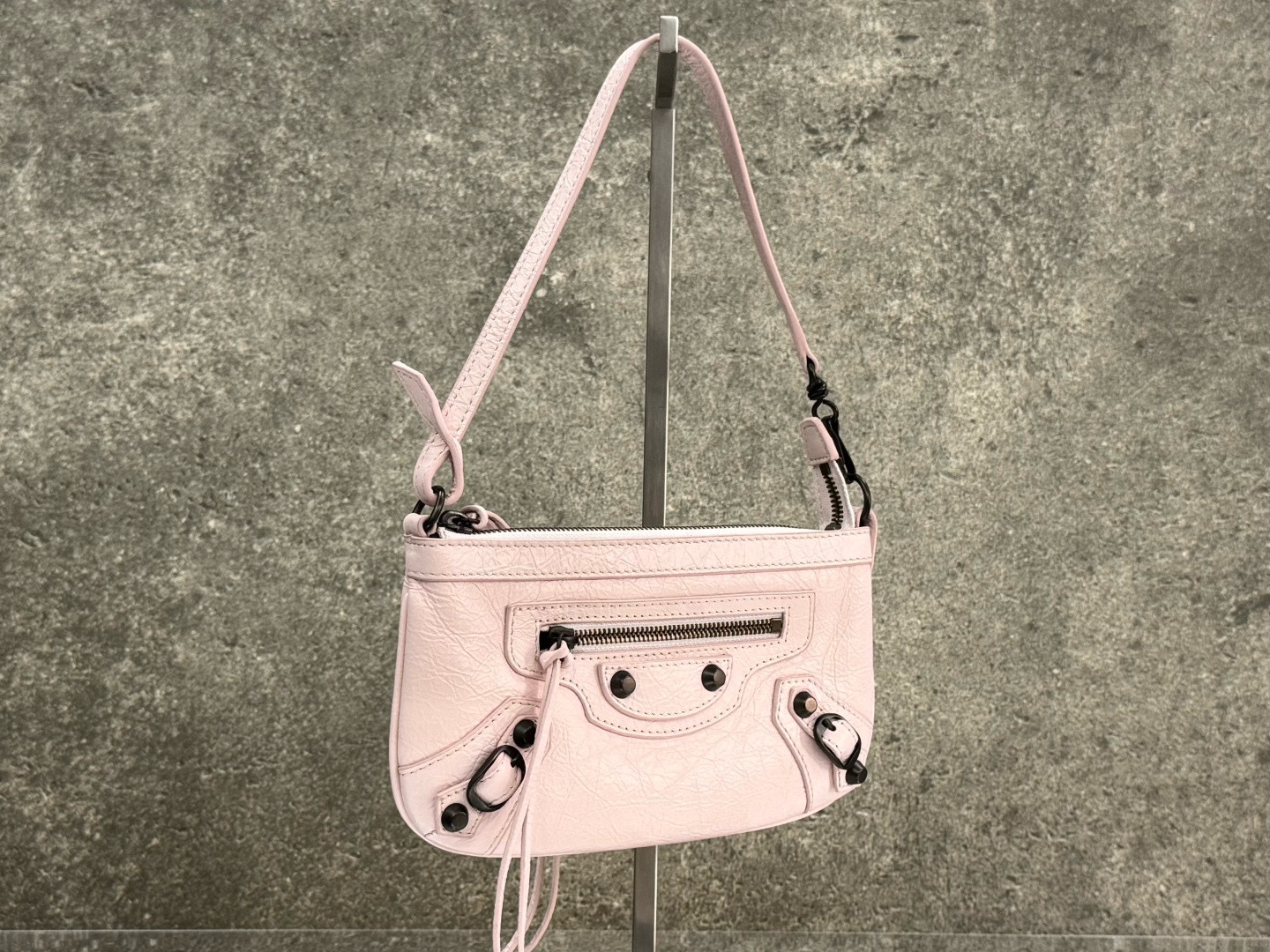 BALENCIAGA 발렌시아가 Le City 미니 숄더백 핑크 11