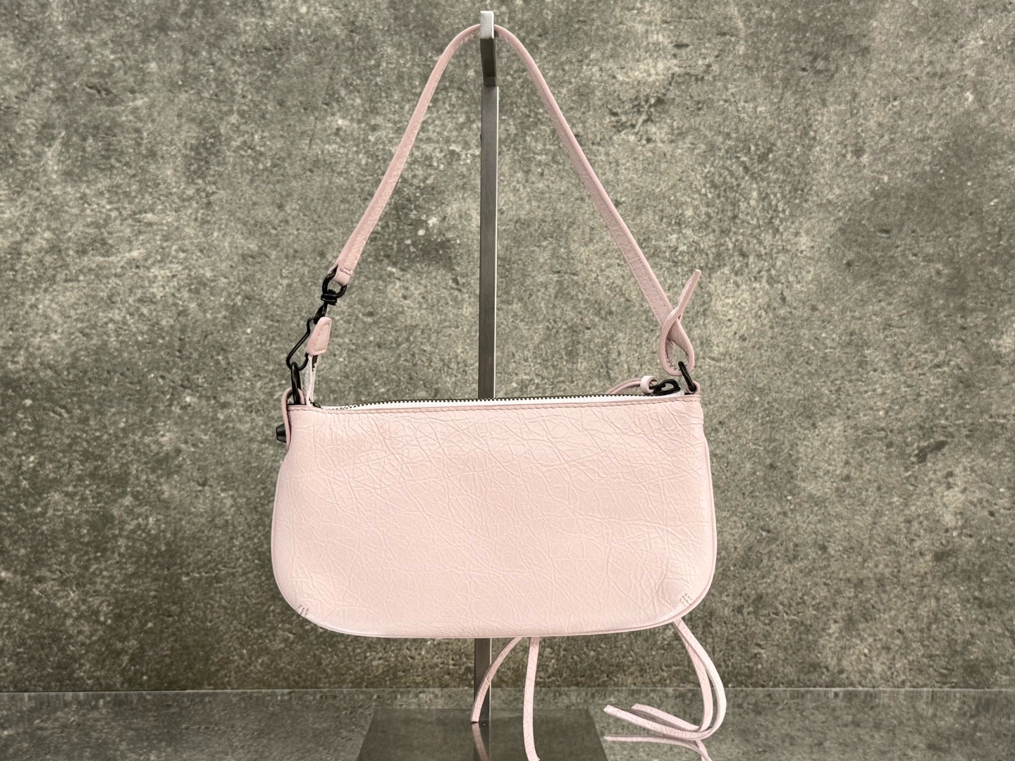 BALENCIAGA 발렌시아가 Le City 미니 숄더백 핑크 12