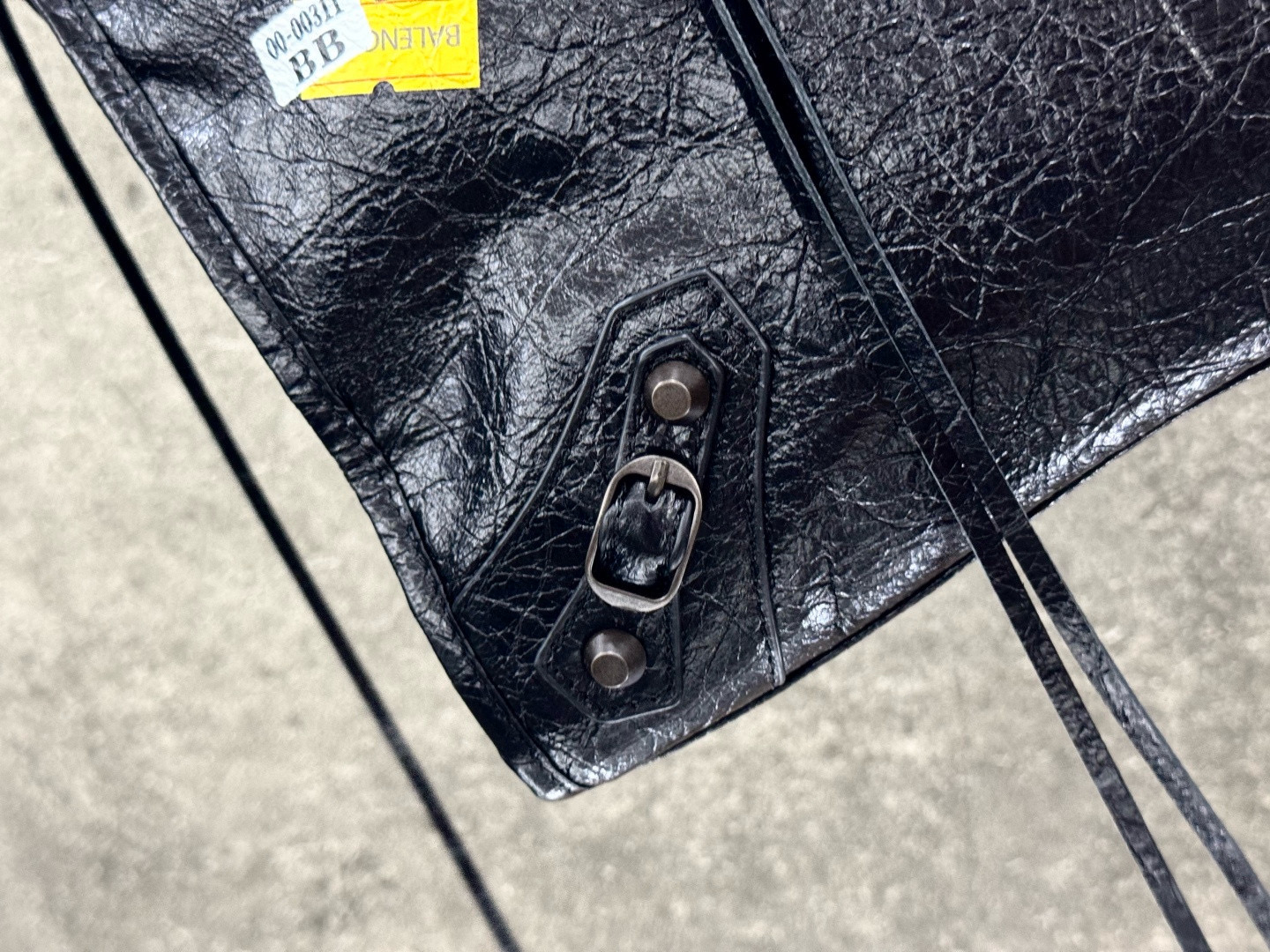 BALENCIAGA 발렌시아가 LE CITY 오일가죽 13