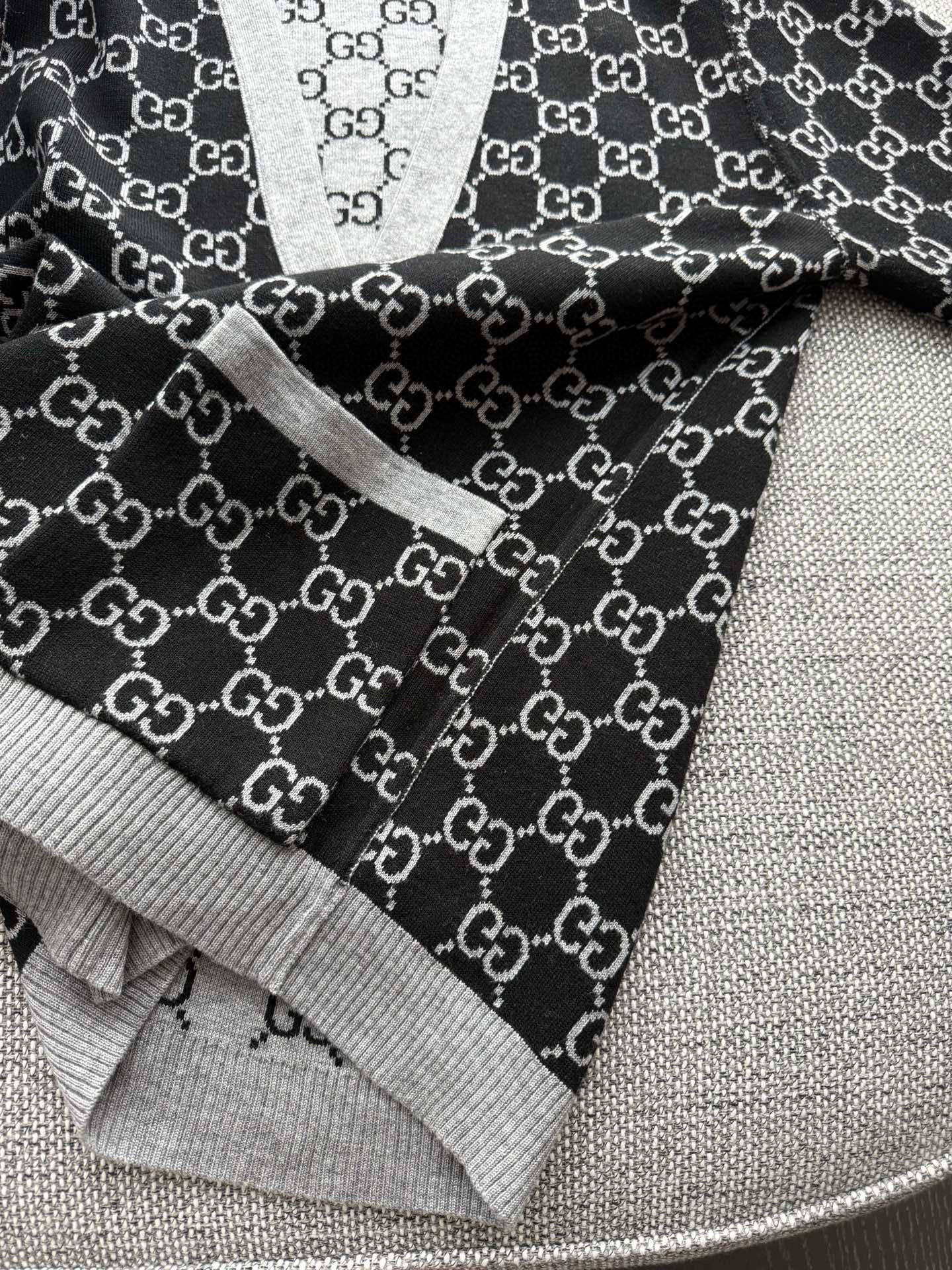 Gucci 구찌 GG 로고 리버서블 울 가디건 13