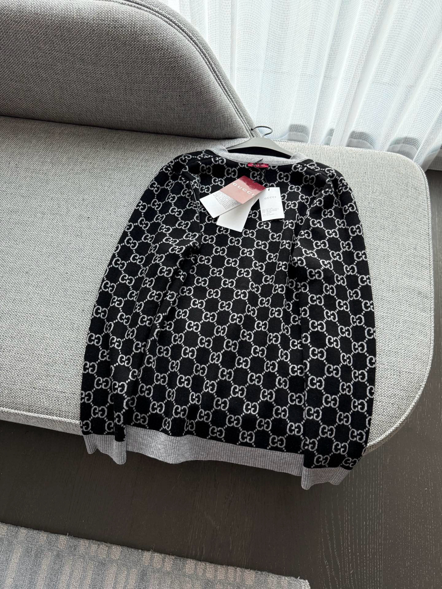 Gucci 구찌 GG 로고 리버서블 울 가디건 16