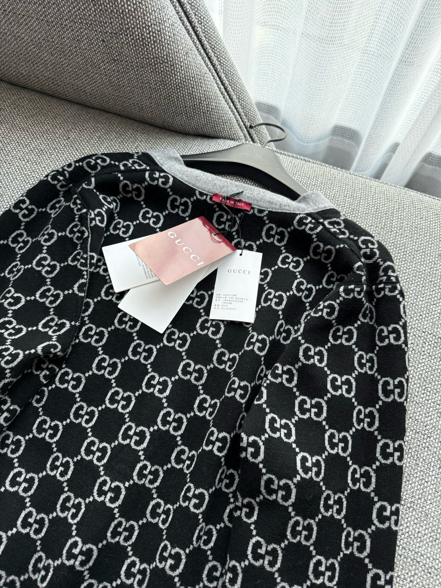 Gucci 구찌 GG 로고 리버서블 울 가디건 17