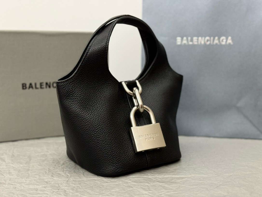 Balenciaga Locker Hobo 발렌시아가 락커 호보 스몰 토트백 9
