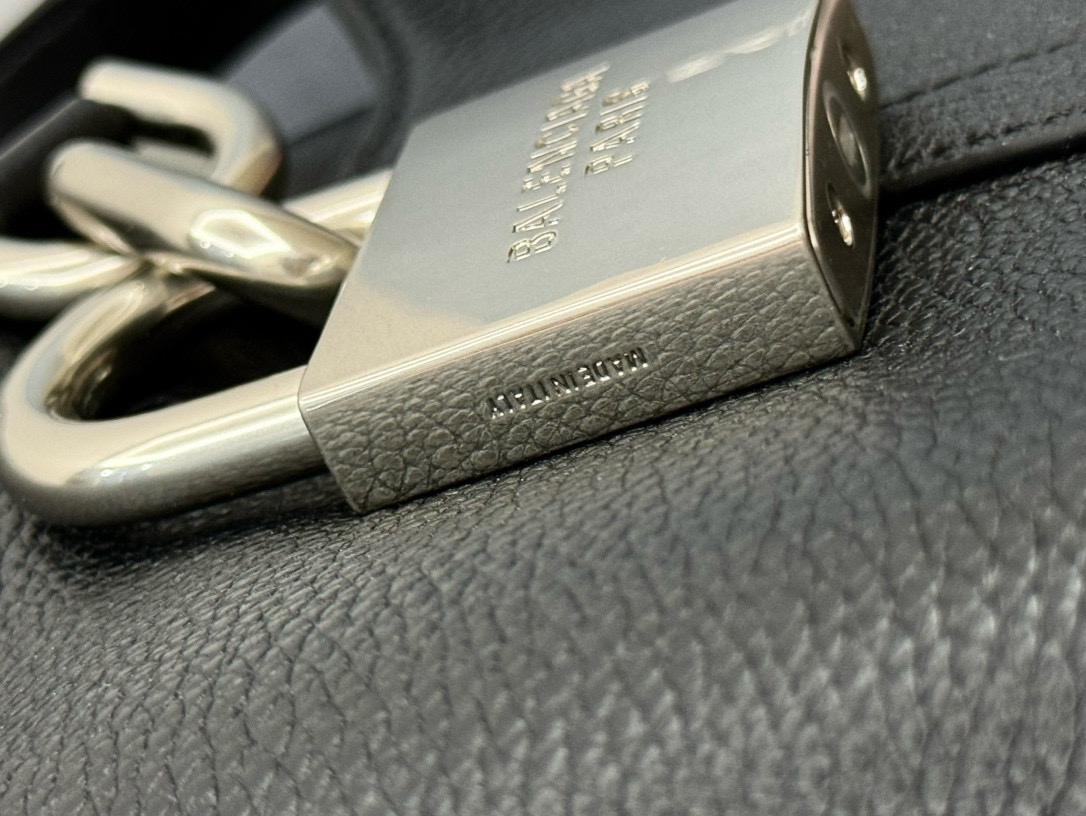 Balenciaga Locker Hobo 발렌시아가 락커 호보 스몰 토트백 19