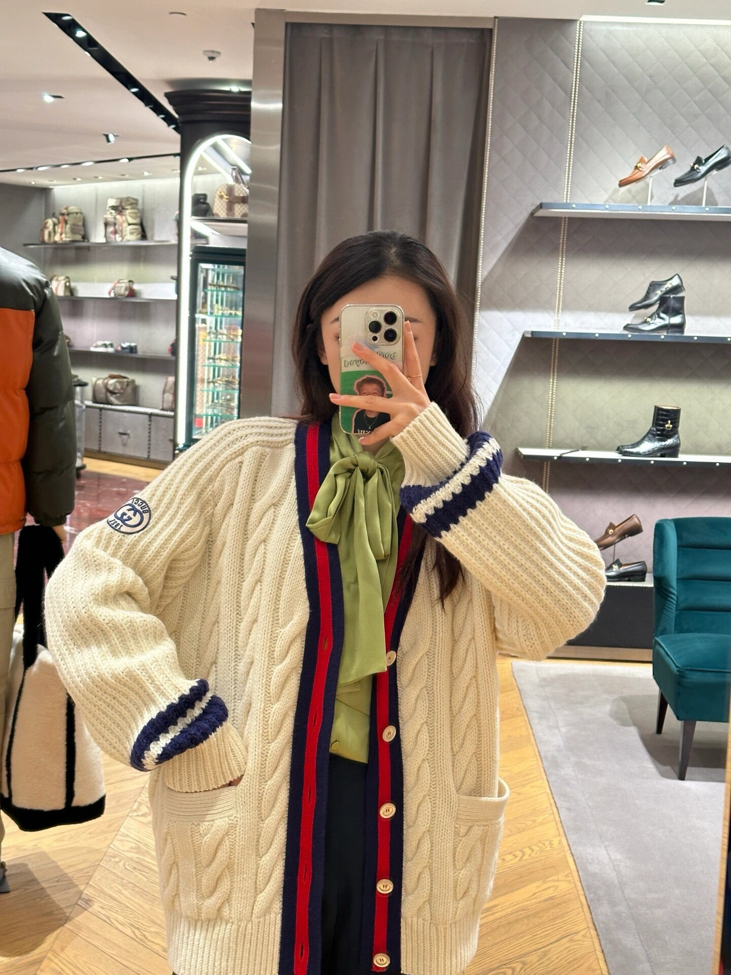 Gucci 구찌 케이블 니트 배색 가디건 2