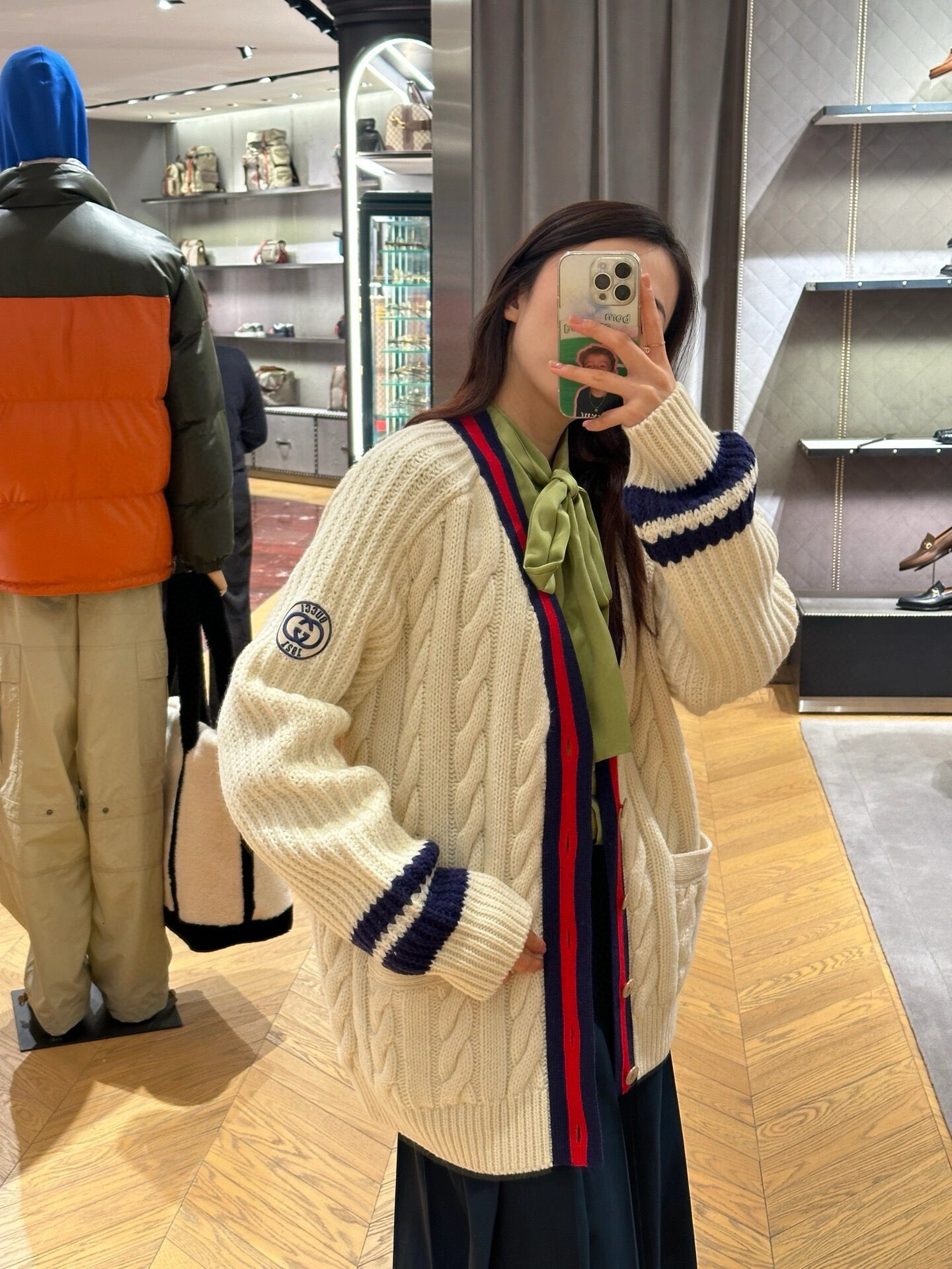 Gucci 구찌 케이블 니트 배색 가디건 4