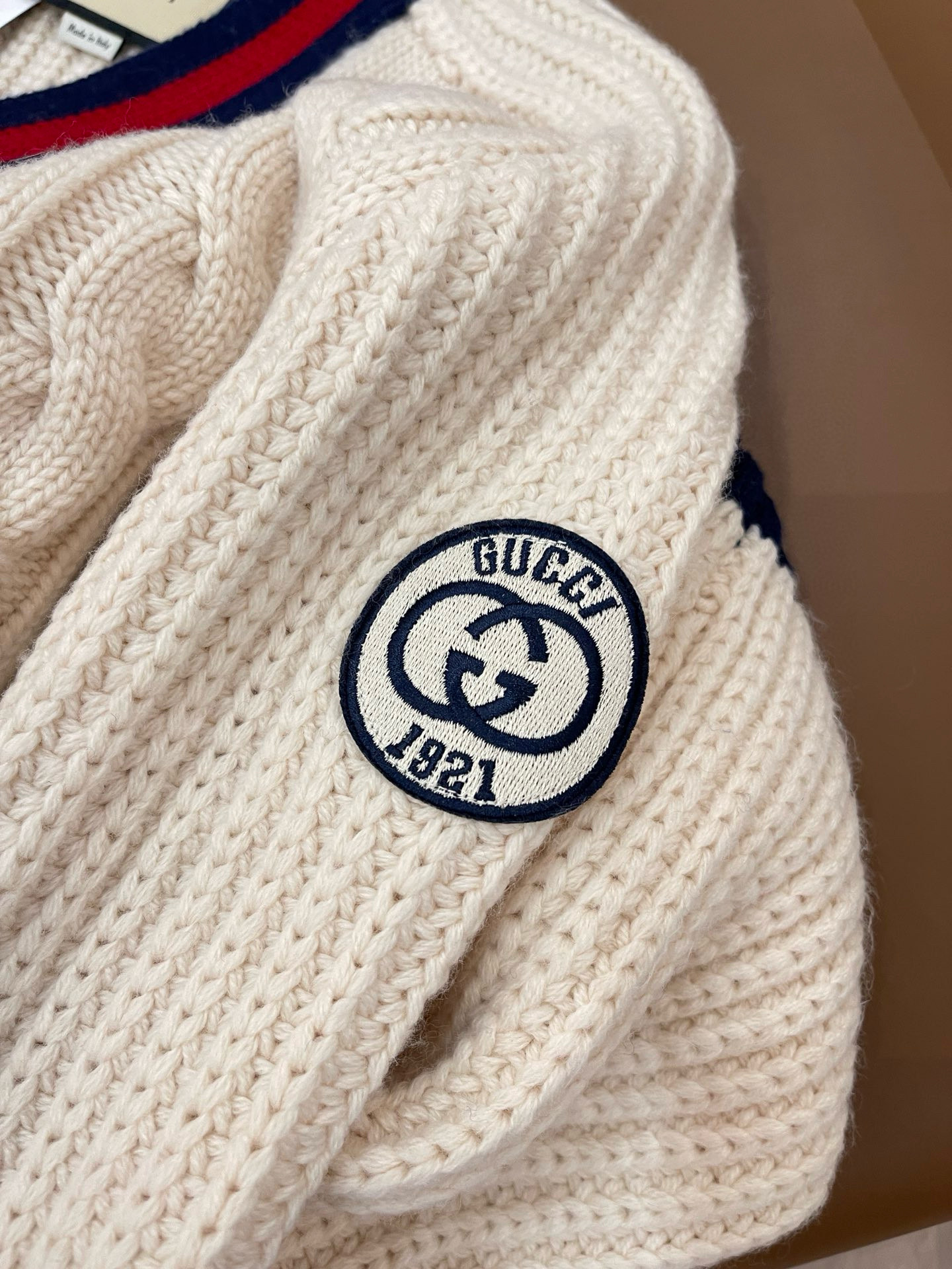 Gucci 구찌 케이블 니트 배색 가디건 25