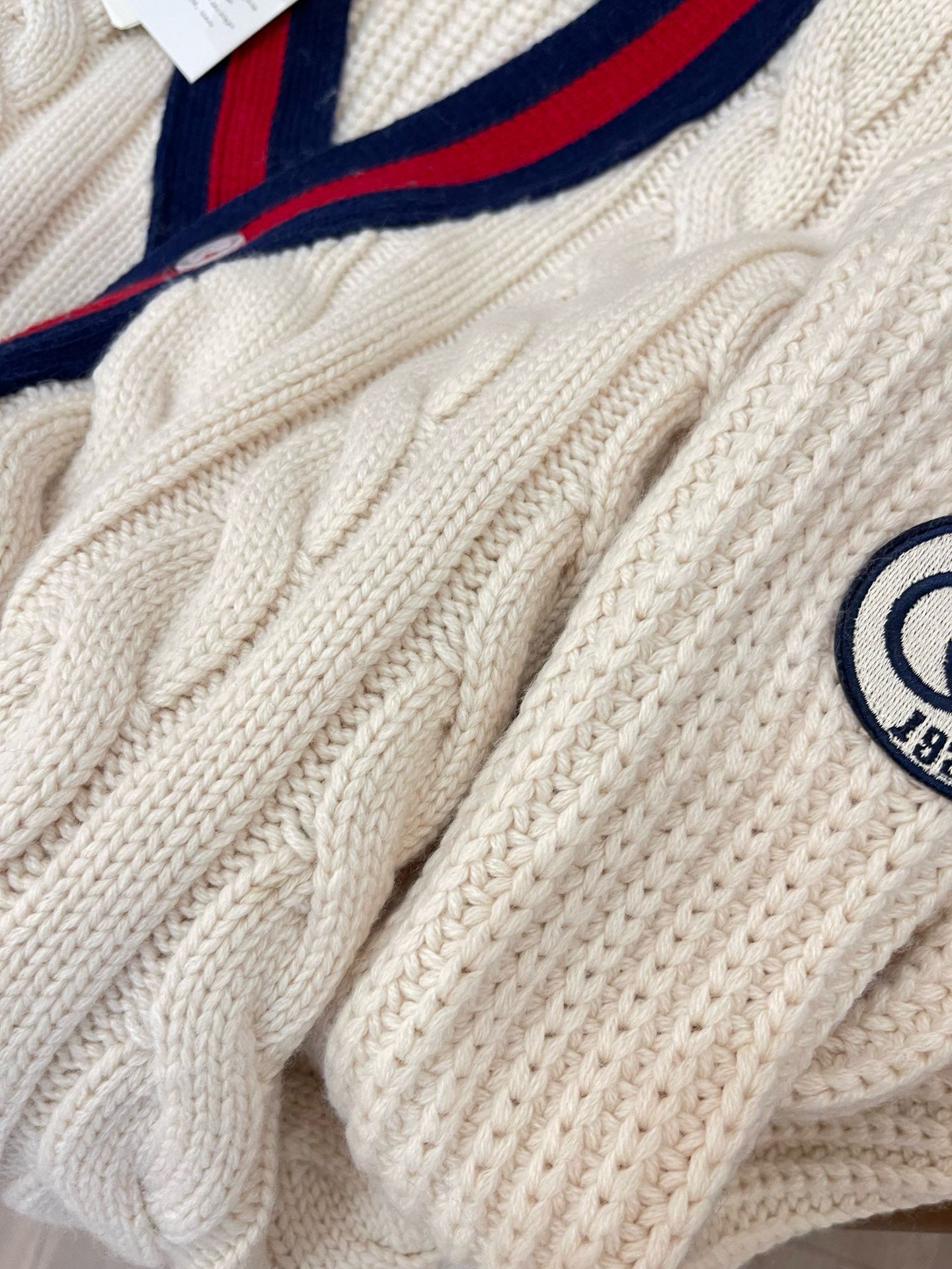 Gucci 구찌 케이블 니트 배색 가디건 26