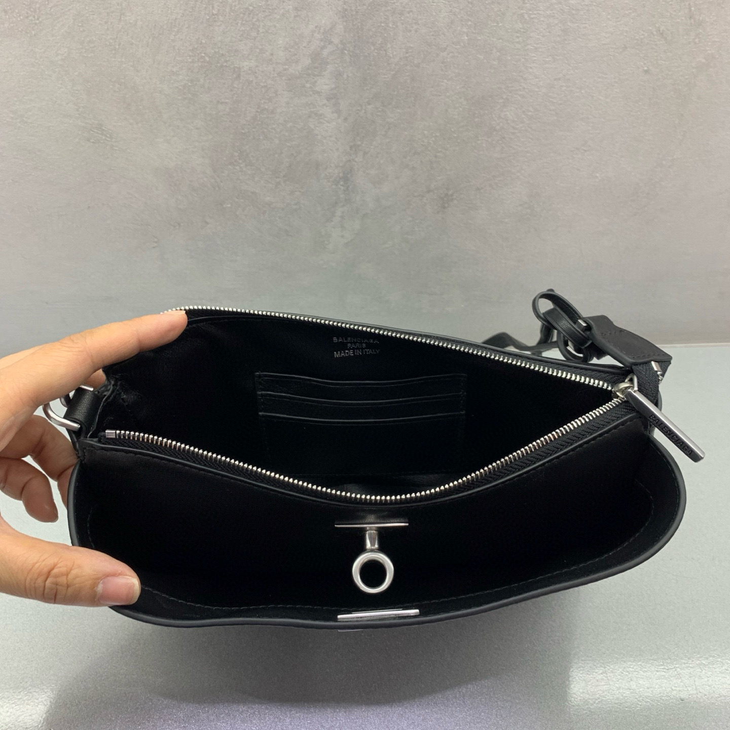 Balenciaga 발렌시아가 로데오 레더 숄더백 6