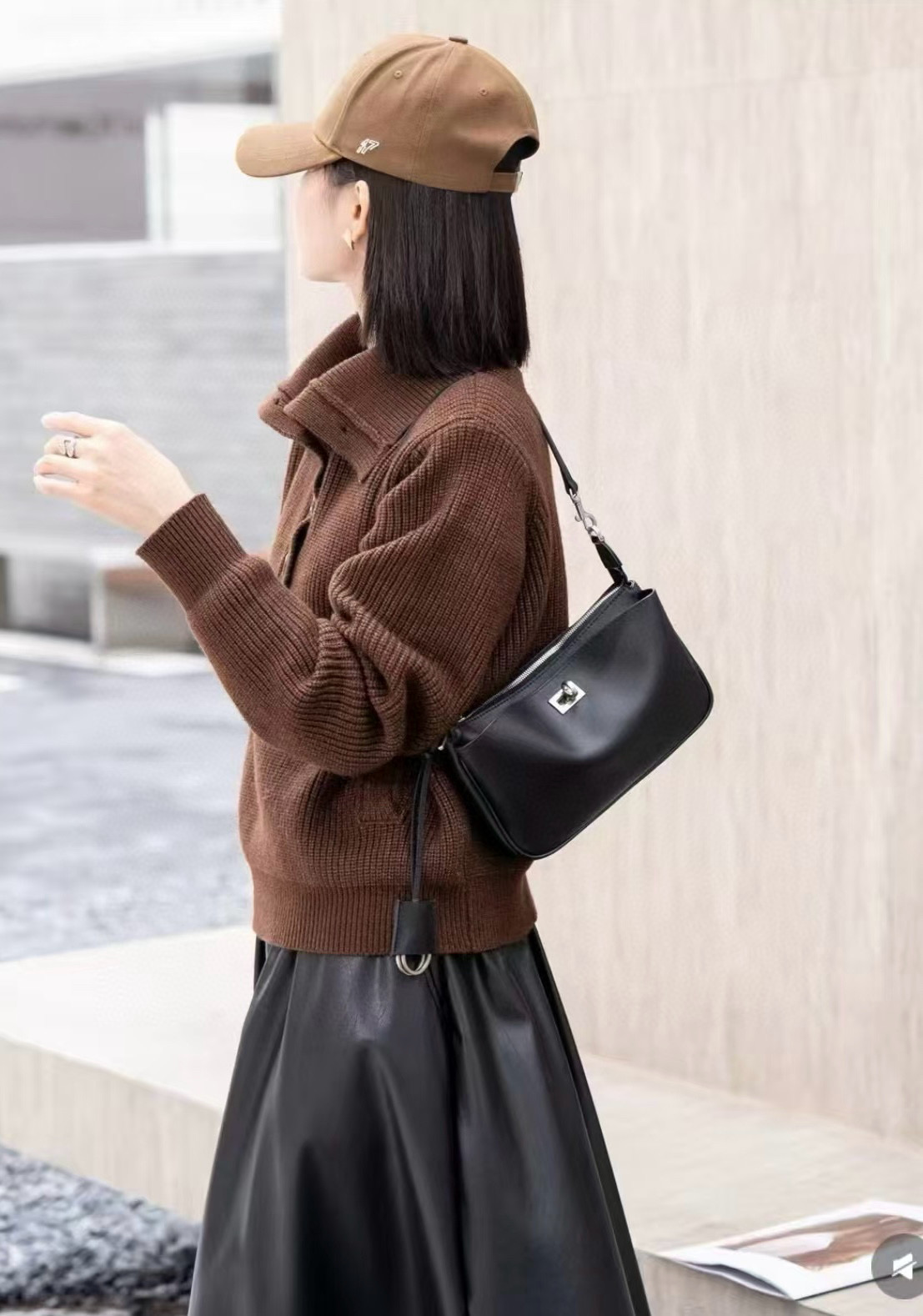 Balenciaga 발렌시아가 Rodeo 로데오 레더 숄더백 9