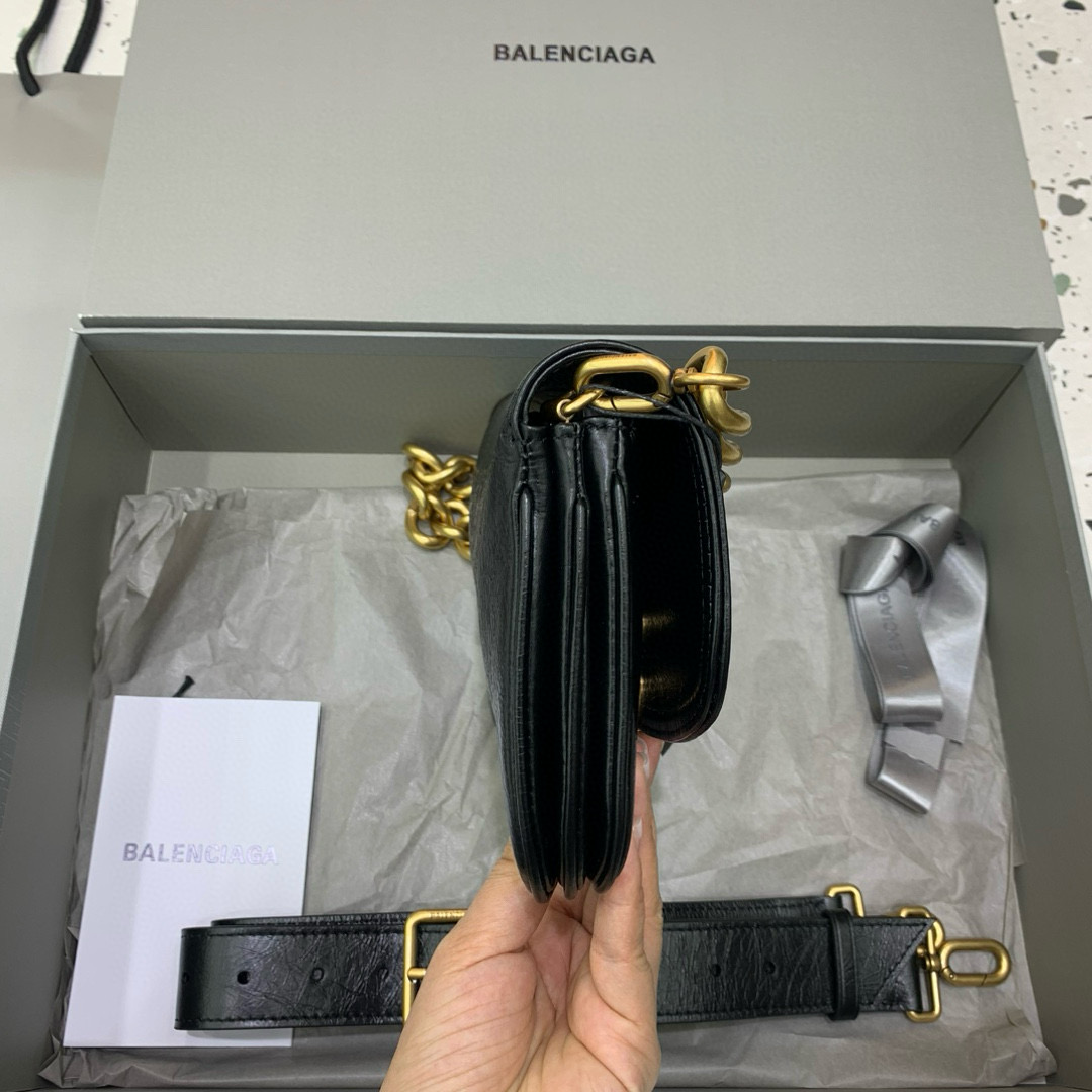 Balenciaga 발렌시아가 BB Soft 블랙 레더 체인 숄더백 5