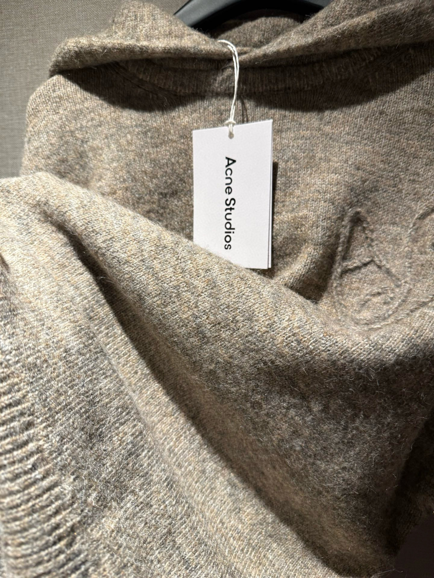 Acne Studios 아크네 스튜디오 남녀공용 레이어드 후드 니트 16