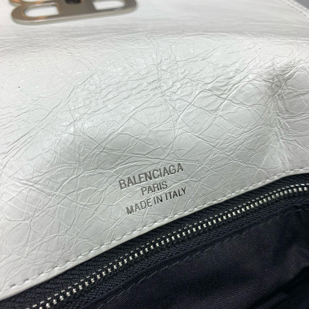 Balenciaga 발렌시아가 BB Soft 화이트 체인 숄더백 8
