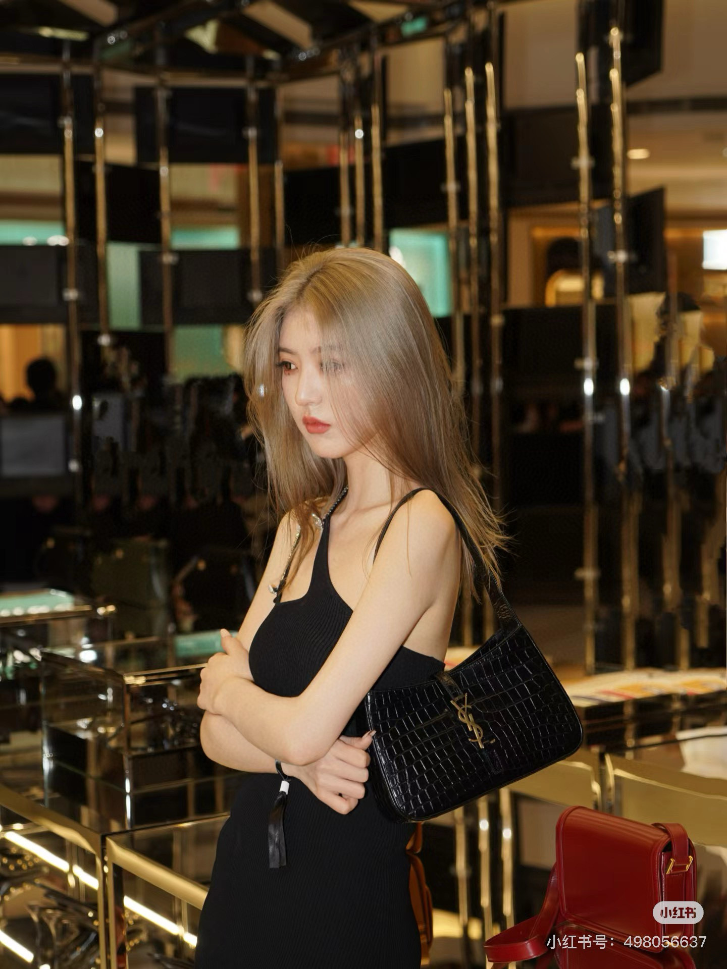 SAINT LAURENT LE 5 À 7 악어엠보 크로커다일 블랙 숄더백 2