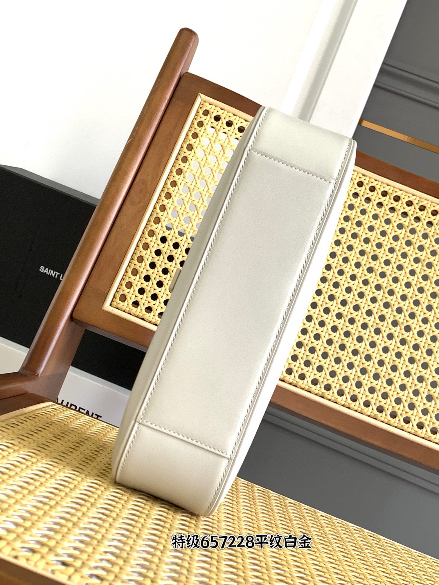 SAINT LAURENT LE 5 À 7 호보백 아이보리 10