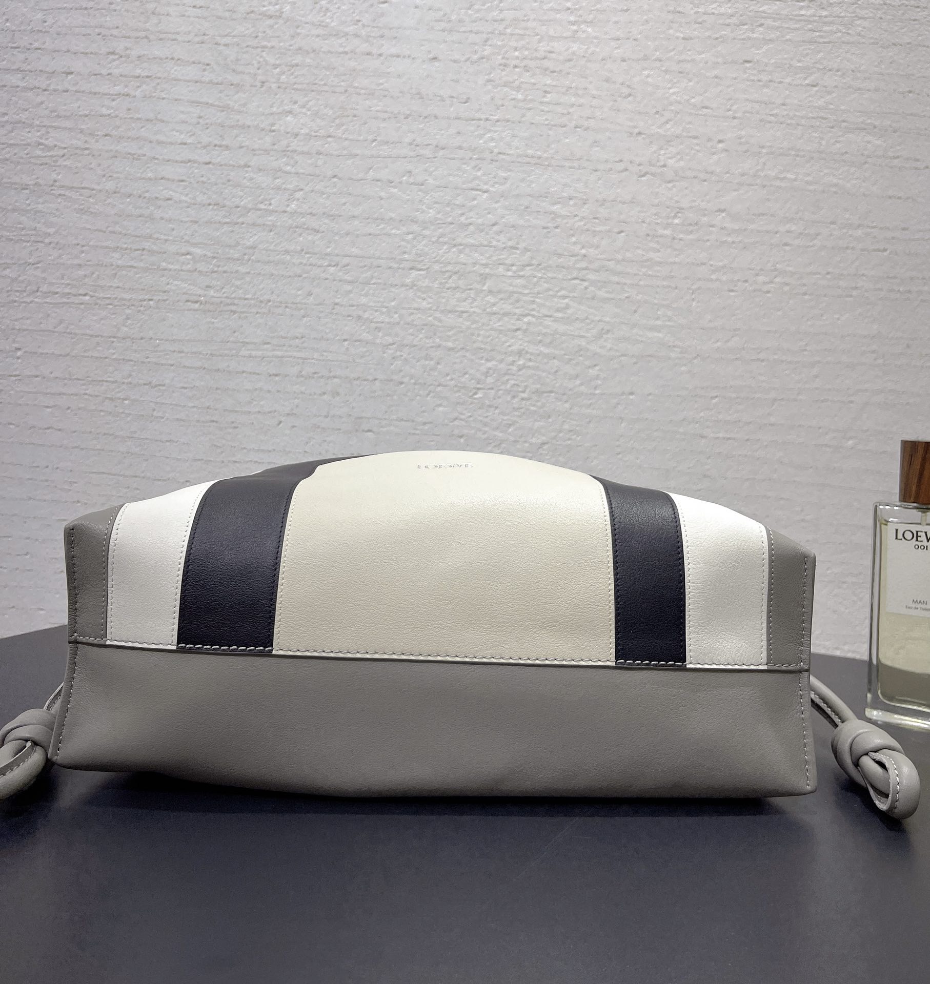 Loewe 로에베 플라멩코 플램백 스트라이프 스몰 33