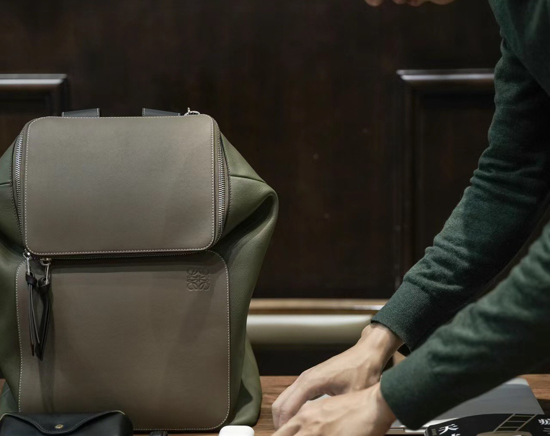 Loewe 로에베 고야 백팩 그린 배색 가죽 백팩 3