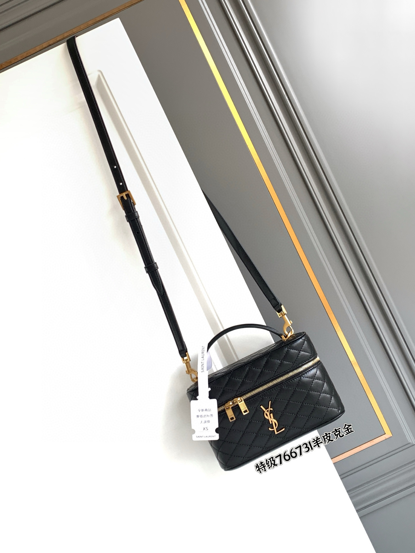 SAINT LAURENT GABY VANITY BAG 미니 양가죽 숄더백 8