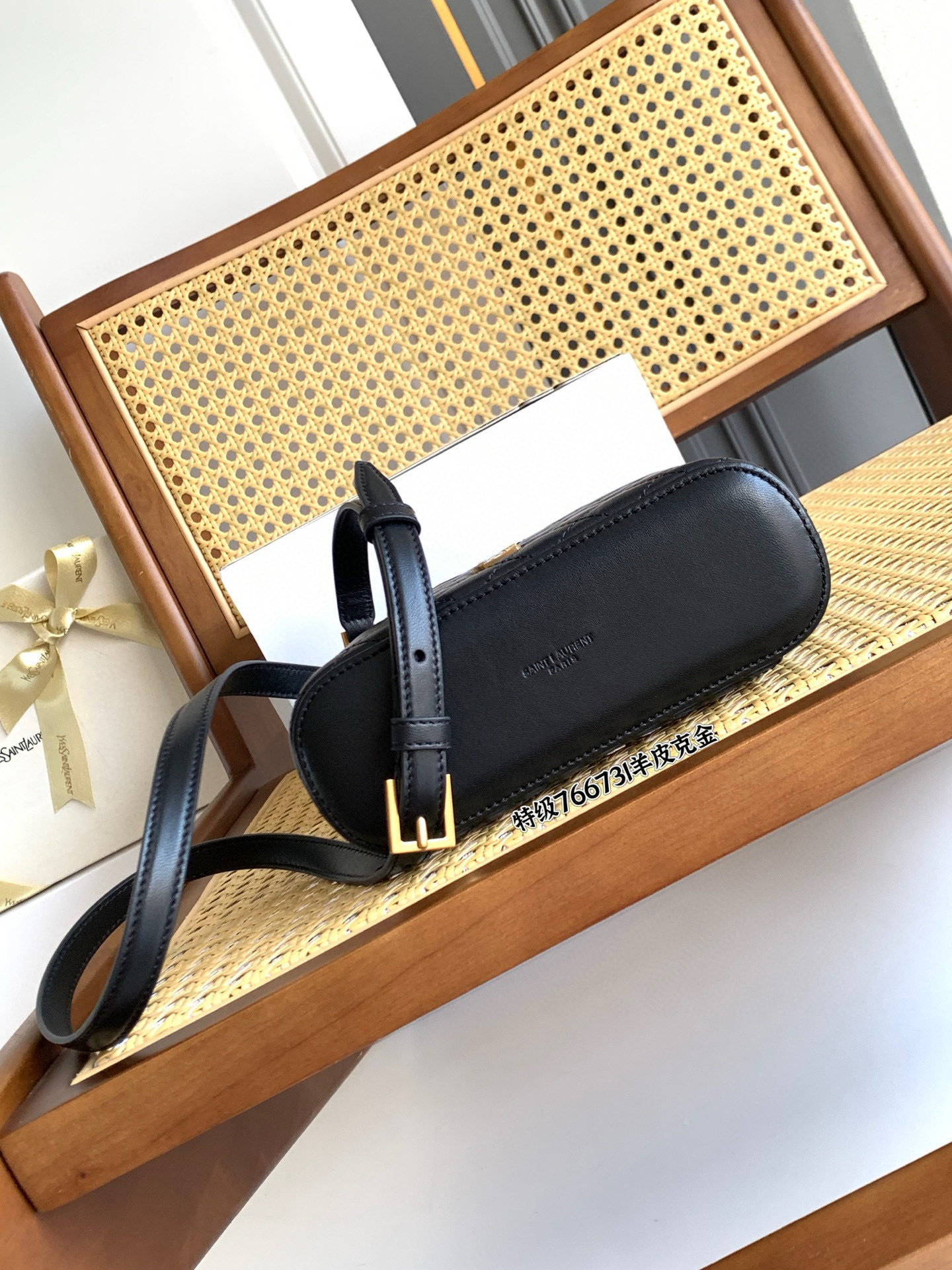 SAINT LAURENT GABY VANITY BAG 미니 양가죽 숄더백 12