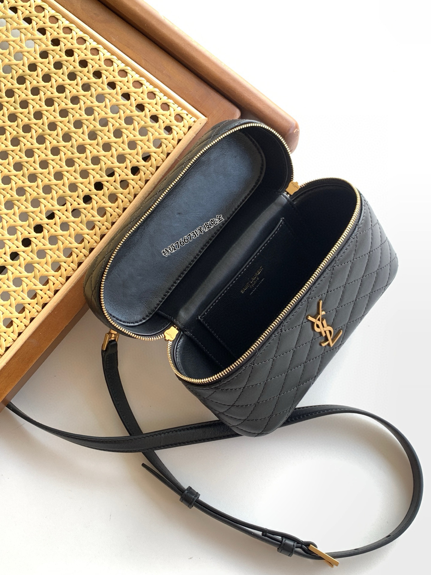 SAINT LAURENT GABY VANITY BAG 미니 양가죽 숄더백 15