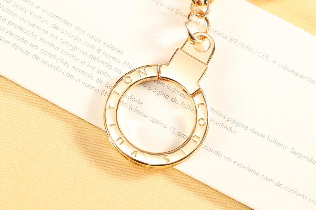 Louis Vuitton 루이비통 모노그램 플라워 골드 키링 참 8