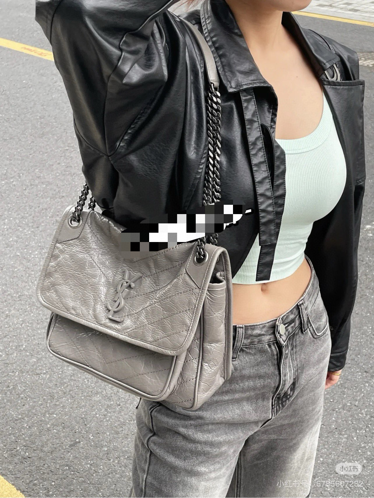 Saint Laurent NIKI 중형 빈티지 레더 숄더백 1