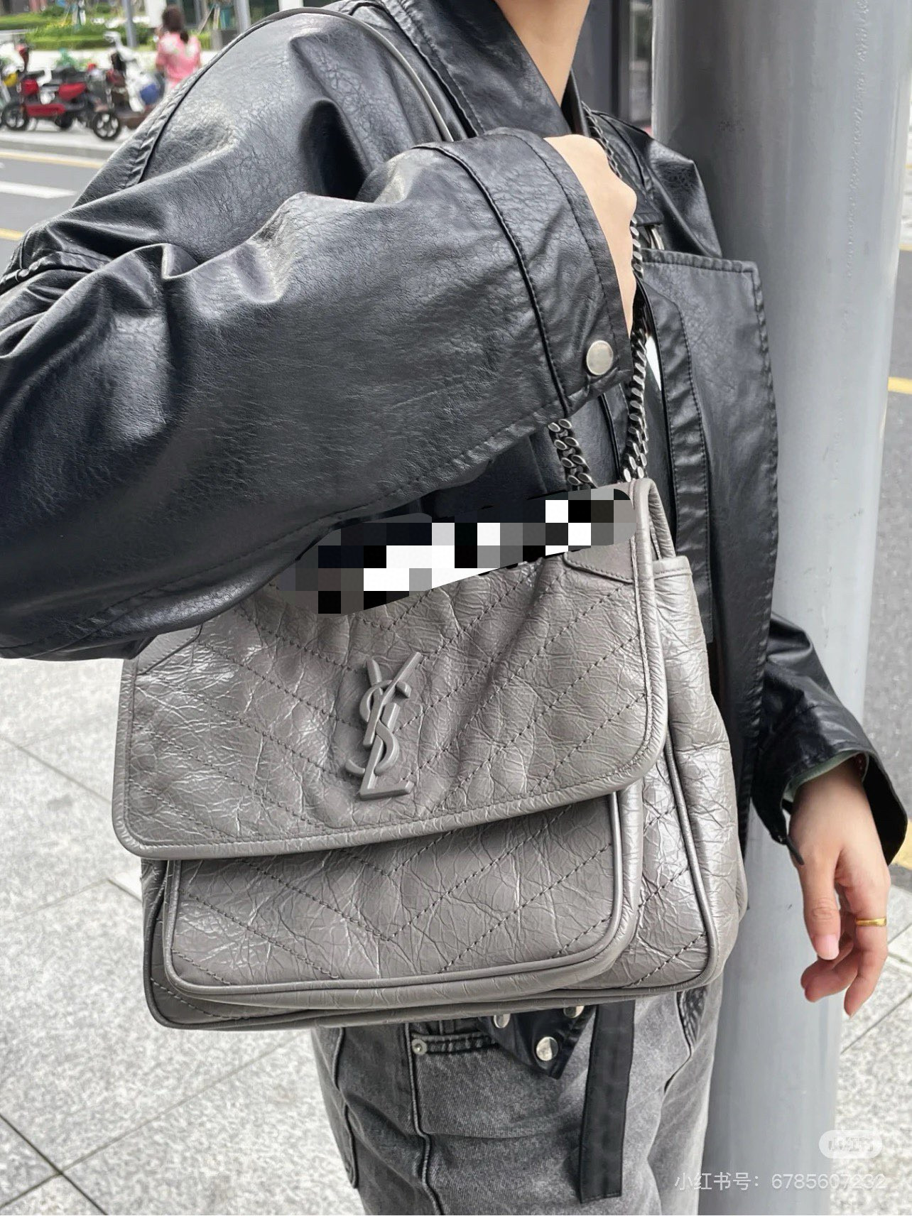 Saint Laurent NIKI 중형 빈티지 레더 숄더백 2