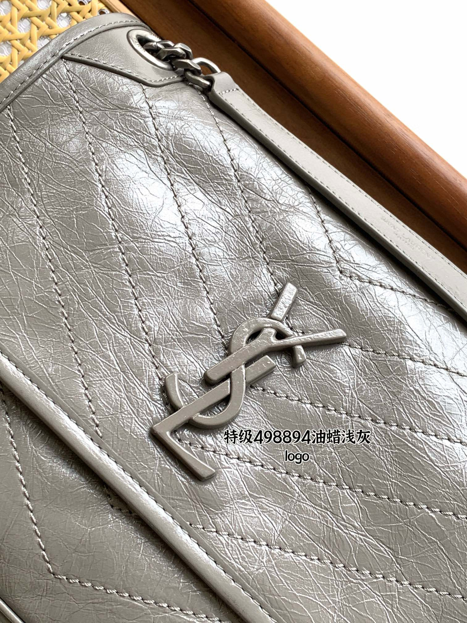 Saint Laurent NIKI 중형 빈티지 레더 숄더백 10