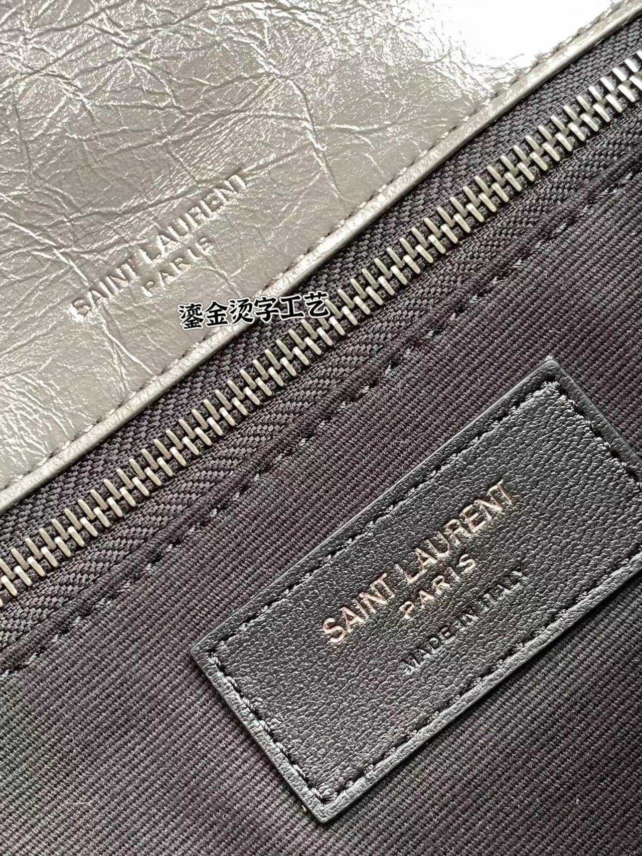 Saint Laurent NIKI 중형 빈티지 레더 숄더백 14