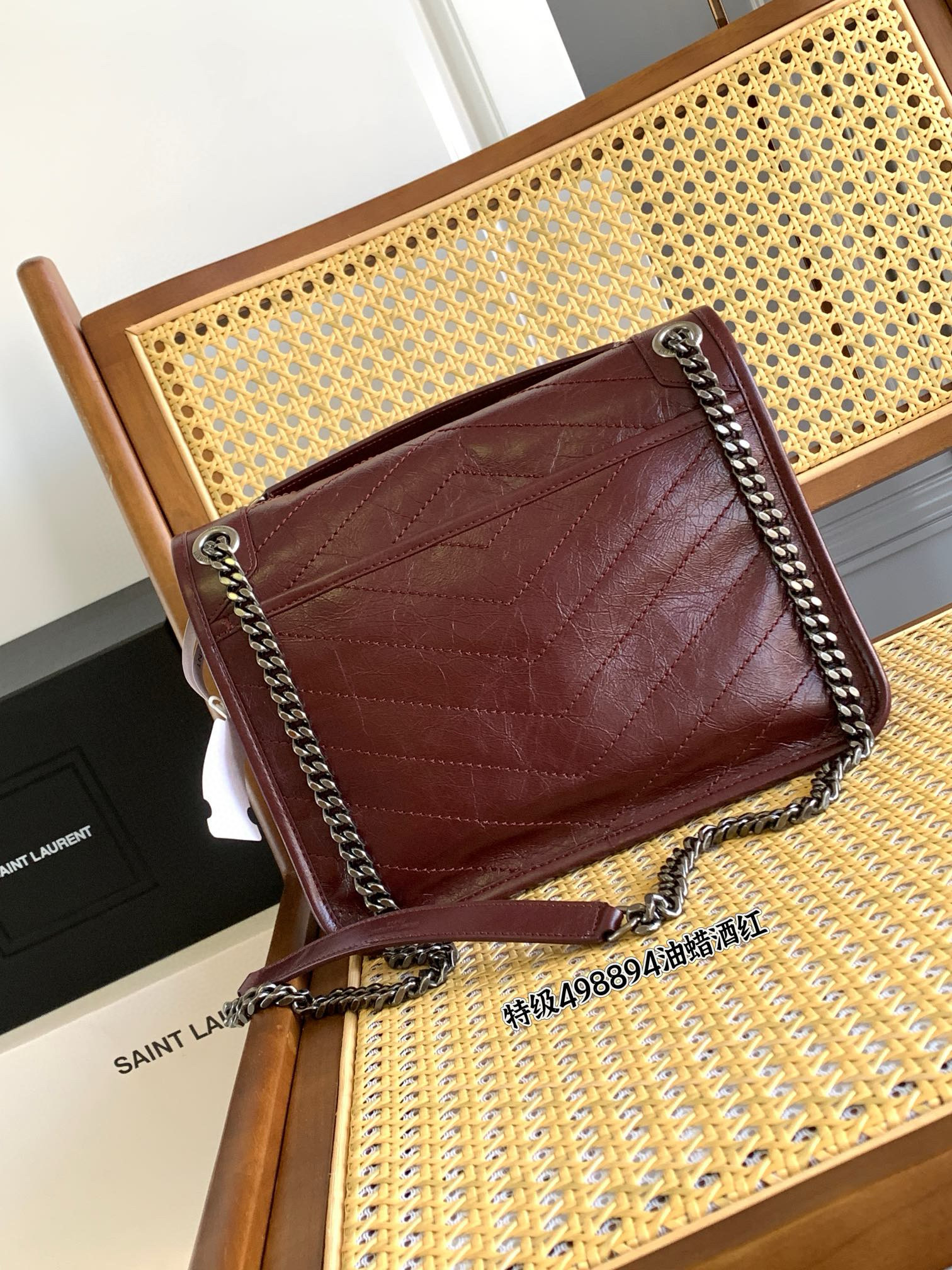 Saint Laurent NIKI 중사이즈 빈티지 레더 체인 숄더백 와인레드 9