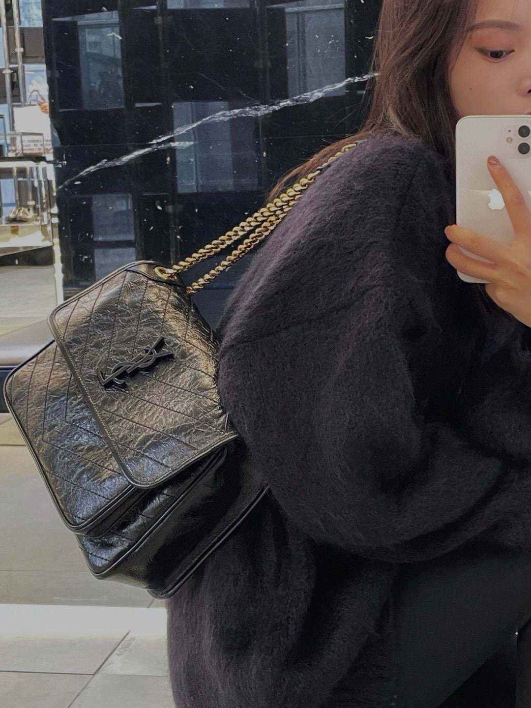 Saint Laurent 생로랑 니키 미디움 빈티지 레더 숄더백 4