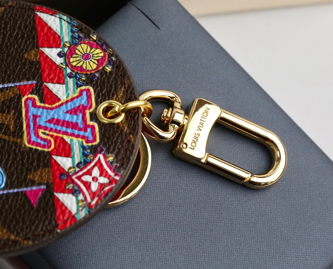 Louis Vuitton 루이비통 모노그램 선샤인 범퍼카 라운드 키홀더 4