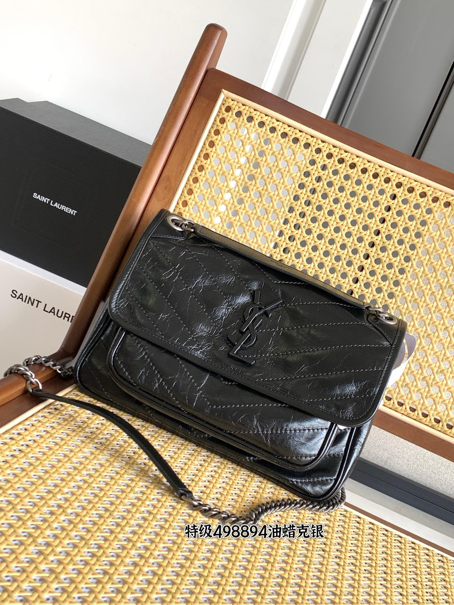 Saint Laurent Niki 중사이즈 빈티지 레더 숄더백 17