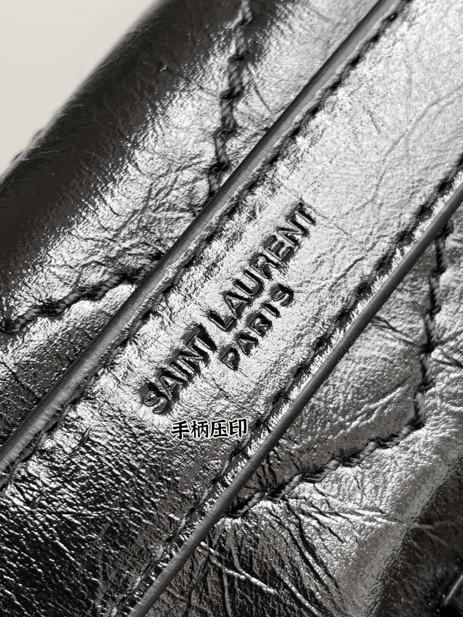 Saint Laurent Niki 중사이즈 빈티지 레더 숄더백 22