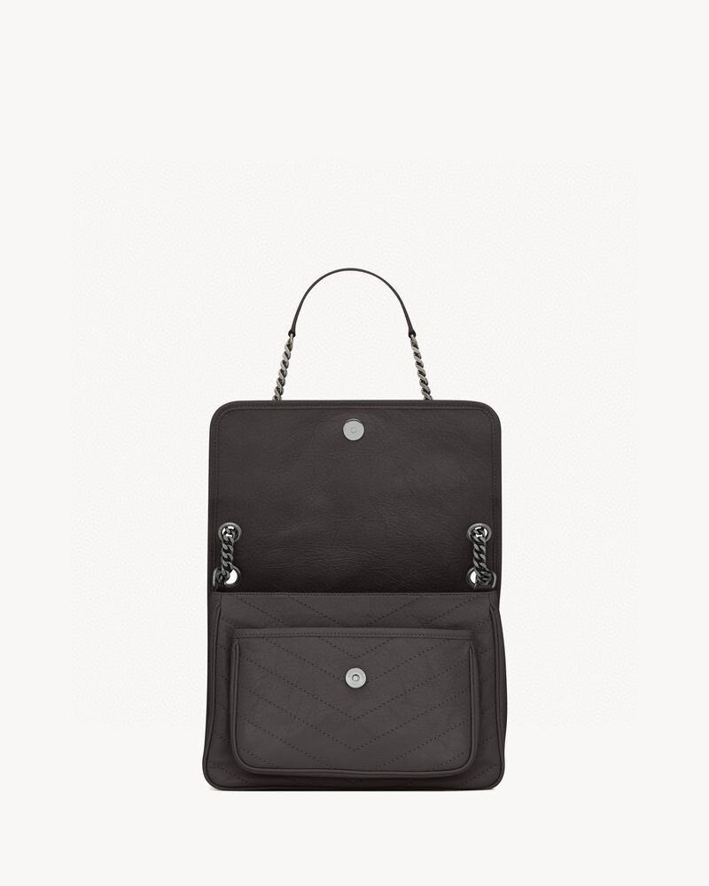 Saint Laurent NIKI 중형 빈티지 레더 숄더백 4