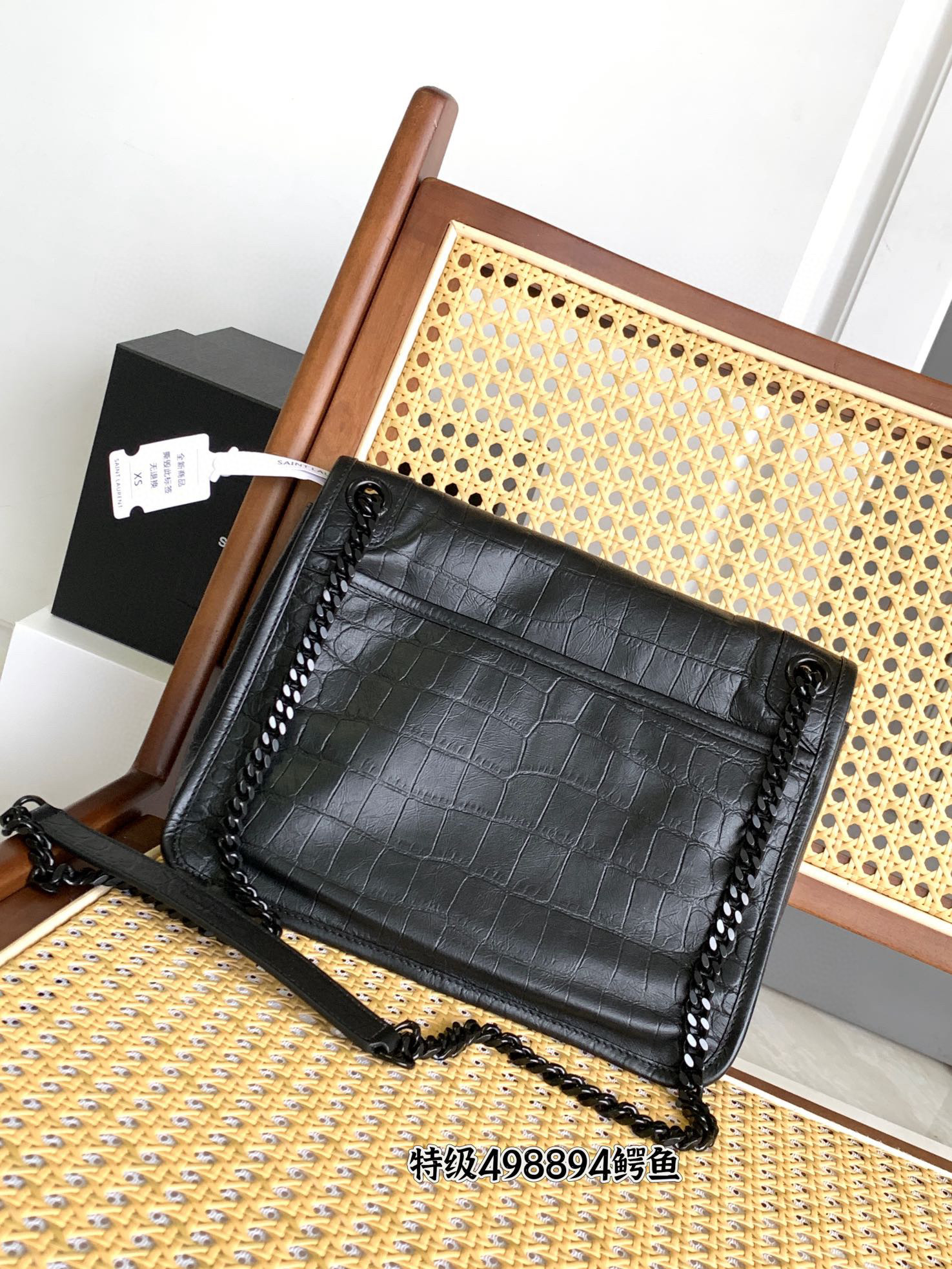 Saint Laurent NIKI 중형 악어 엠보싱 가죽 숄더백 13